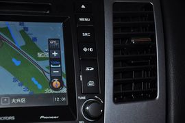 2012款三菱欧蓝德劲界