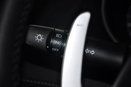 2012款三菱欧蓝德劲界