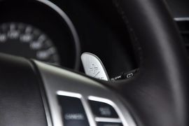 2012款三菱欧蓝德劲界