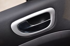 2010款东风标致307