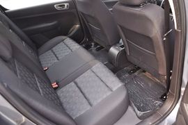 2010款东风标致307