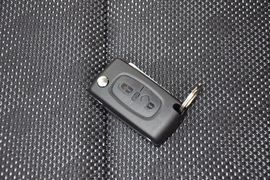 2010款东风标致307