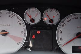 2010款东风标致307