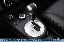 2012款东风日产奇骏