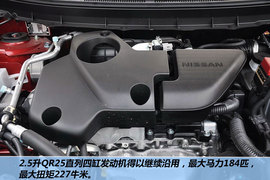 2012款东风日产奇骏