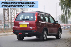 2012款东风日产奇骏