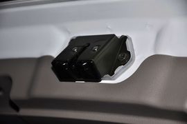 2011款昌河铃木利亚纳a+