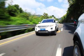 2012款路虎揽胜极光试驾实拍