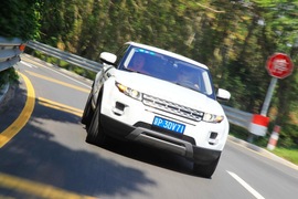 2012款路虎揽胜极光试驾实拍