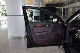 2012款大众全新迈腾旅行轿车
