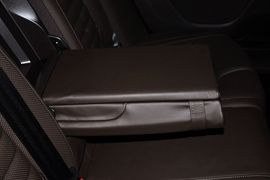 2012款大众全新迈腾旅行轿车