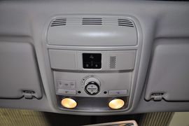 2012款大众全新迈腾旅行轿车