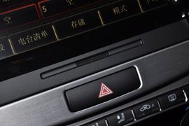 2012款大众全新迈腾旅行轿车
