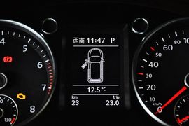 2012款大众全新迈腾旅行轿车