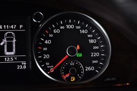 2012款大众全新迈腾旅行轿车