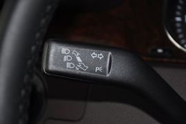 2012款大众全新迈腾旅行轿车