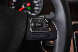 2012款大众全新迈腾旅行轿车