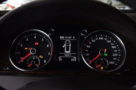 2012款大众全新迈腾旅行轿车