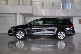 2012款大众全新迈腾旅行轿车