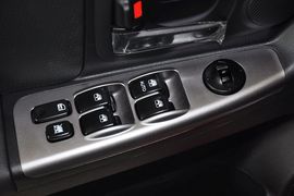 2012款东风悦达起亚赛拉图