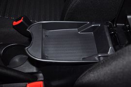 2012款东风悦达起亚赛拉图