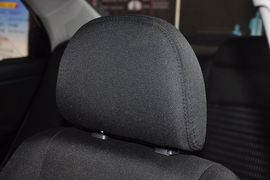 2012款东风悦达起亚赛拉图