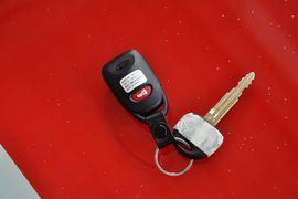 2012款东风悦达起亚赛拉图