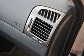 2012款东风悦达起亚赛拉图