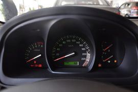 2012款东风悦达起亚赛拉图