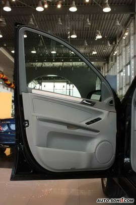 奔驰ML350内饰实拍