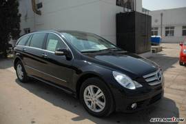 奔驰R350外观实拍