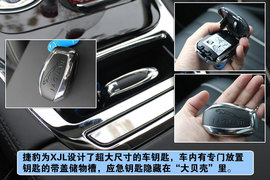 2012款捷豹XJ旗舰商务版试驾