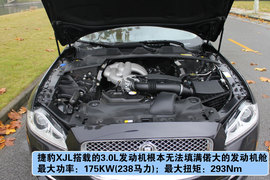 2012款捷豹XJ旗舰商务版试驾