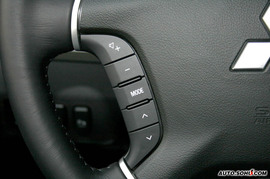 帕杰罗短轴实拍图