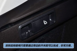 2012款大众全新迈腾旅行轿车
