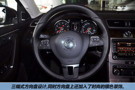 2012款大众全新迈腾旅行轿车