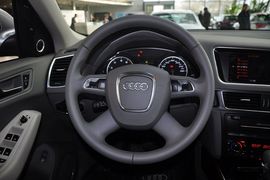 2012款一汽奥迪Q5