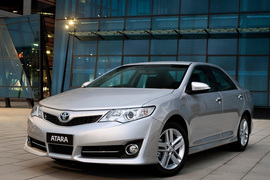 2012款丰田凯美瑞澳大利亚版