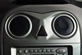 2011款江淮和悦RS