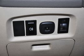 2011款江淮和悦RS