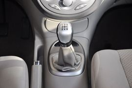 2011款江淮和悦RS