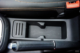 2017款大众宝来1.6L自动豪华型