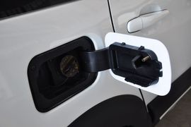 2011款风行景逸LV