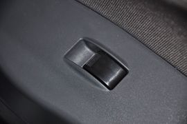 2011款风行景逸LV