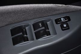 2011款风行景逸LV