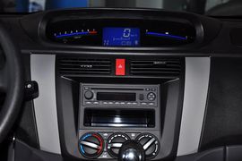 2011款风行景逸LV