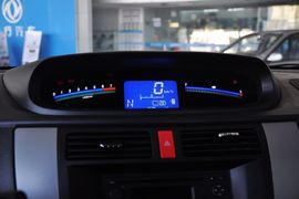 2011款风行景逸LV