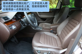 2012款大众迈腾旅行版试驾