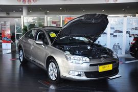 2012款雪铁龙C5