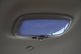 2011款福田蒙派克2.4L-M240财富快车舒适版实拍